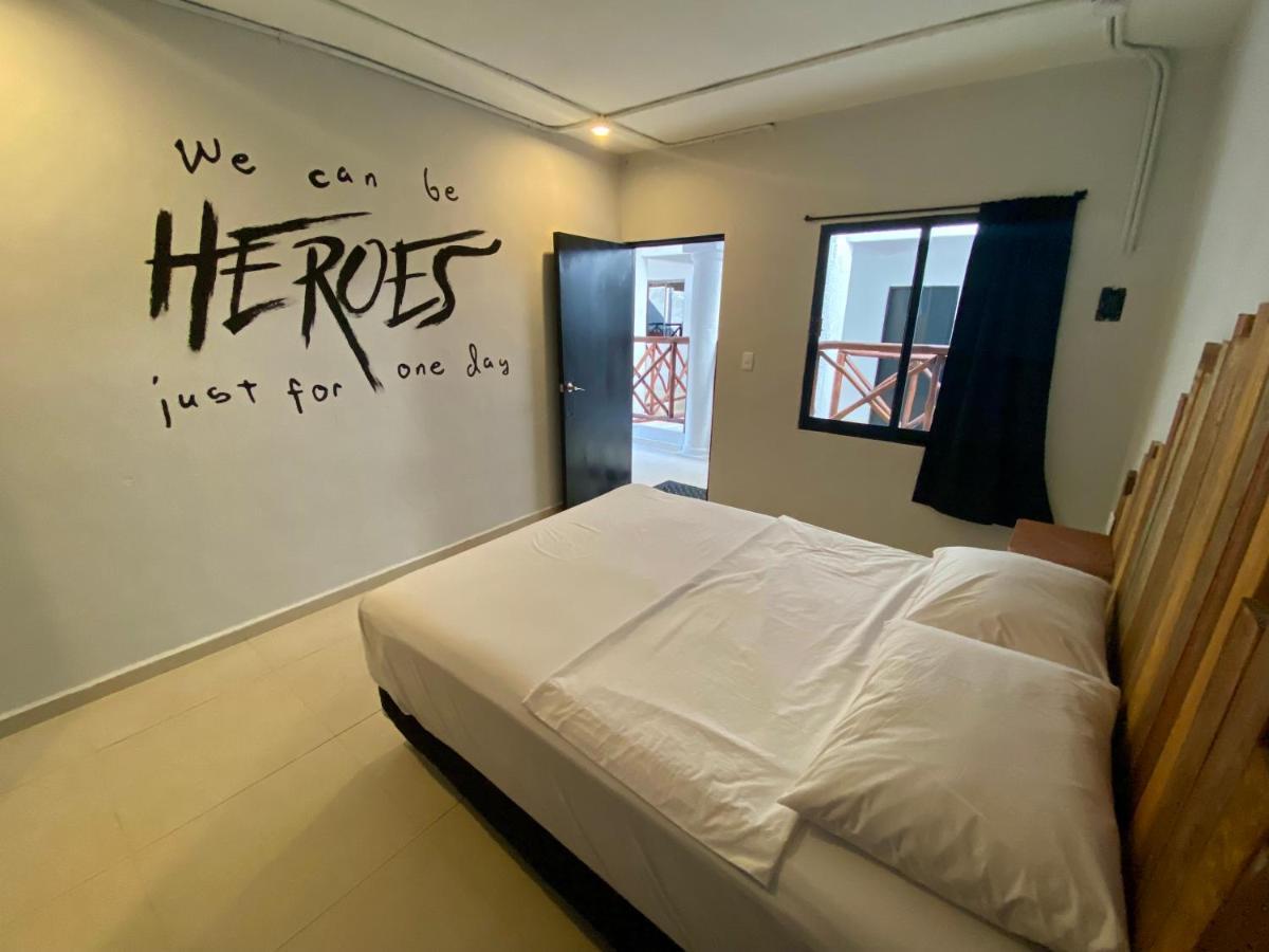 Why Not Rooftop Party Hostel Playa del Carmen Extérieur photo